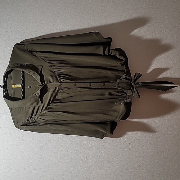 FREE PEOPLE Large Olive Green Button Down Bat Wing Bohemian Hippie Rayon Blouse - Picture 5 of 16